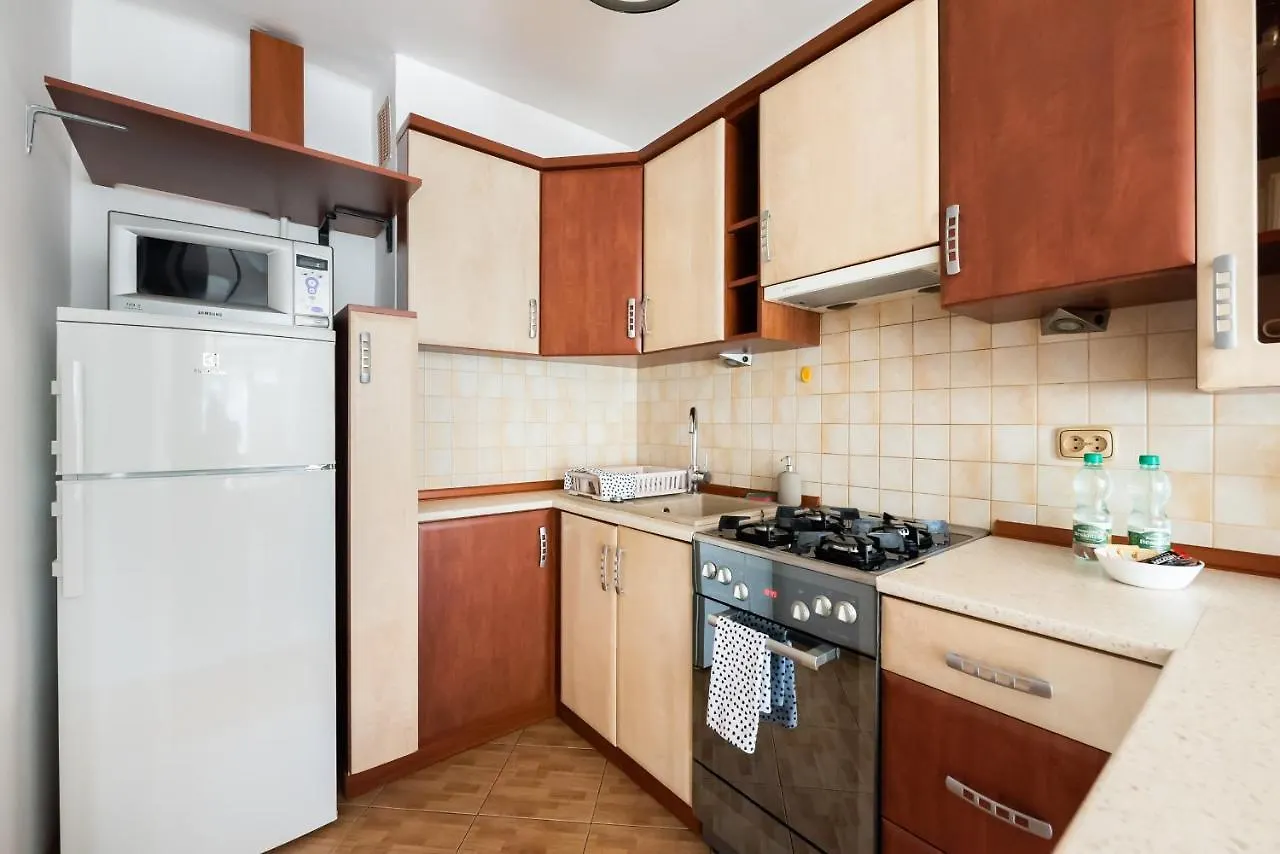 ורשה Rondo Onz Standard Apartment